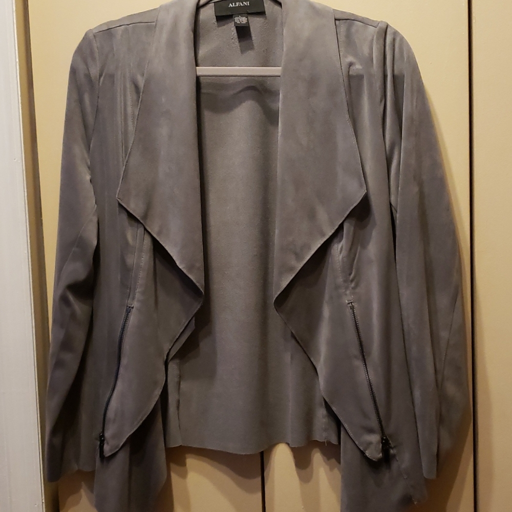 Jacket - Picture 1 of 2